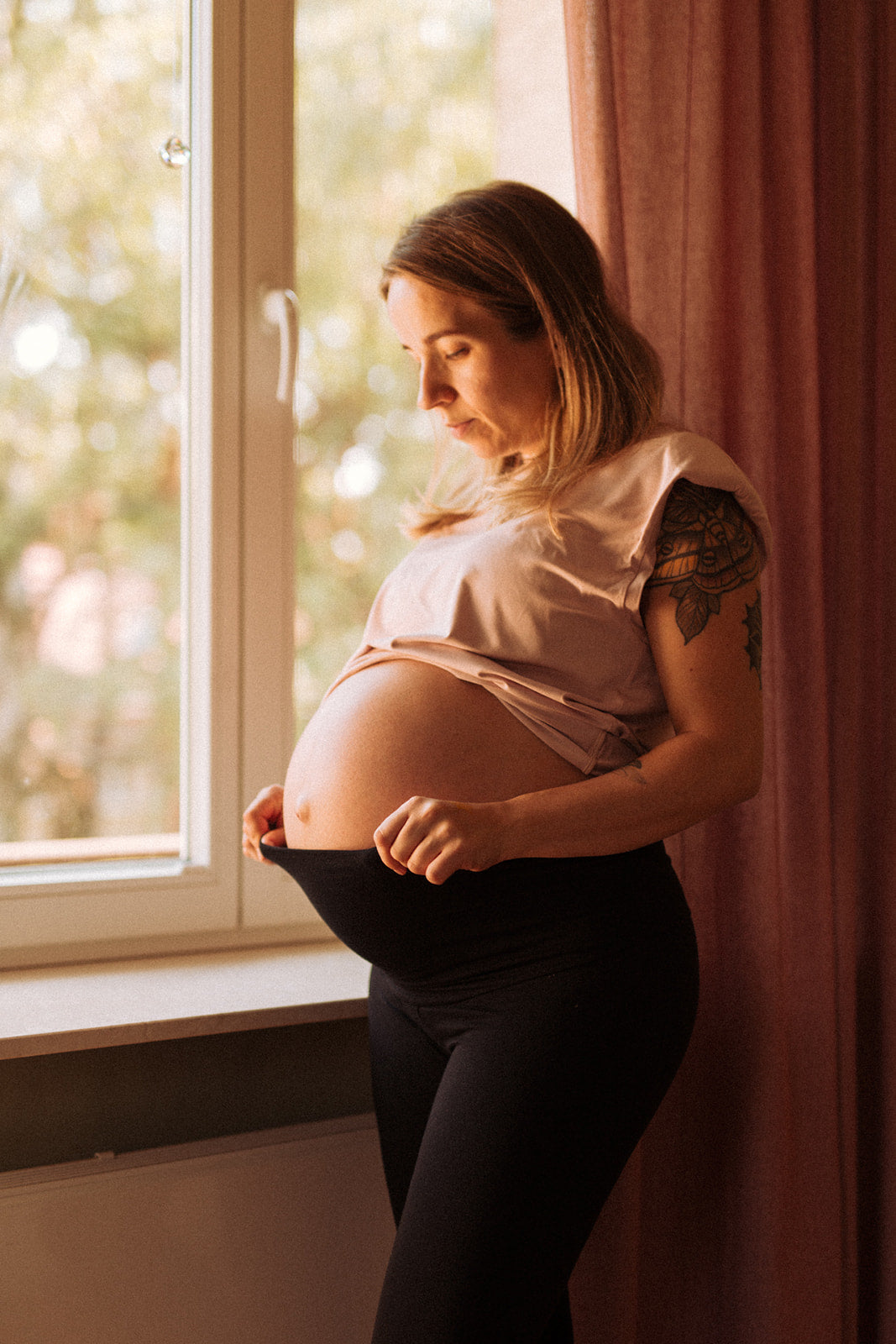 Maternity Pants & Leggings for Pregnancy & Beyond