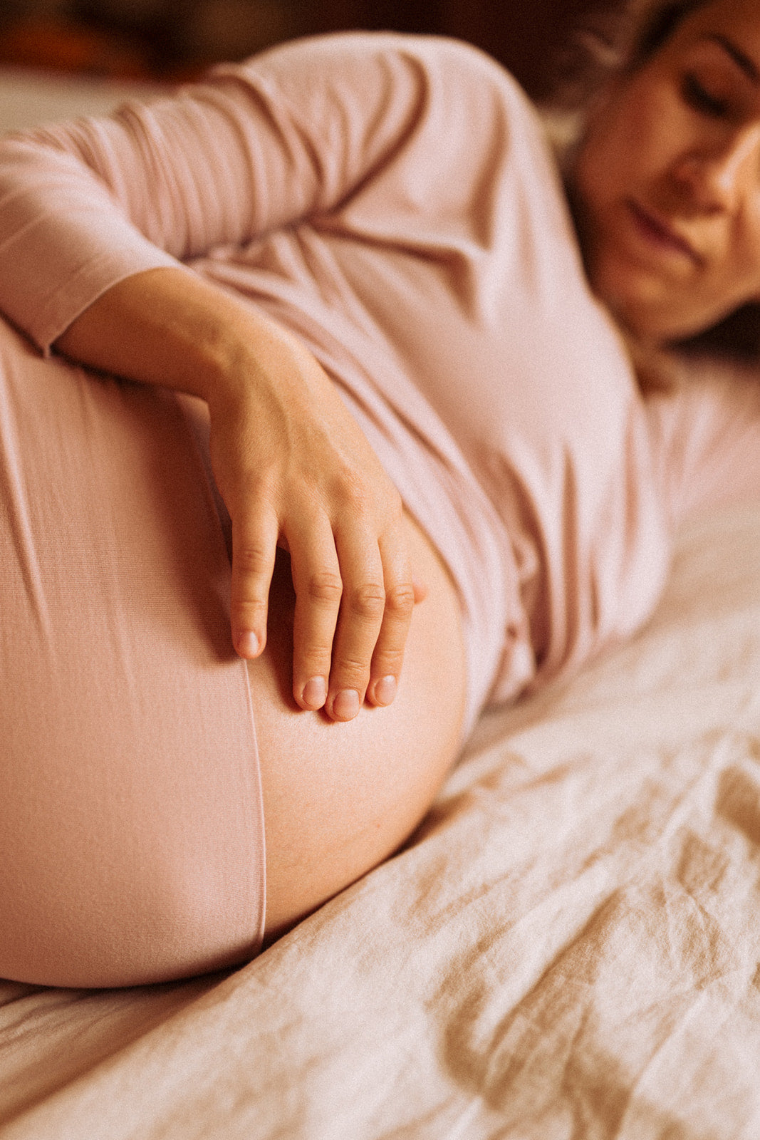 Ultra-Soft Lounge Pants – Bamboo Viscose | Adaptive High Waist for Pregnancy & Beyond